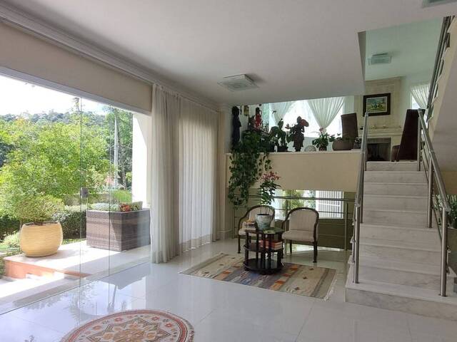 #2704 - Casa para Venda em Mairiporã - SP - 2