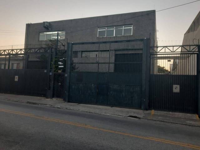 Locação em Parque Peruche - São Paulo