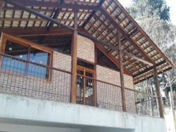 #1575 - Casa para Venda em  - 