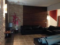 #1161 - Casa para Venda em  - 