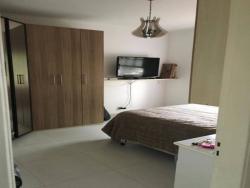 #1258 - Casa para Venda em  - 